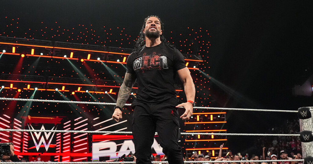 Roman Reigns making his dramatic SummerSlam return to WWE in 2025